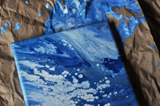 fluid art canvas painting kit - ocean waves